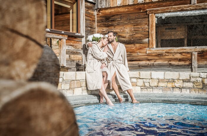 Relaxen am Pool | Wellnesshotel Stock, Zillertal