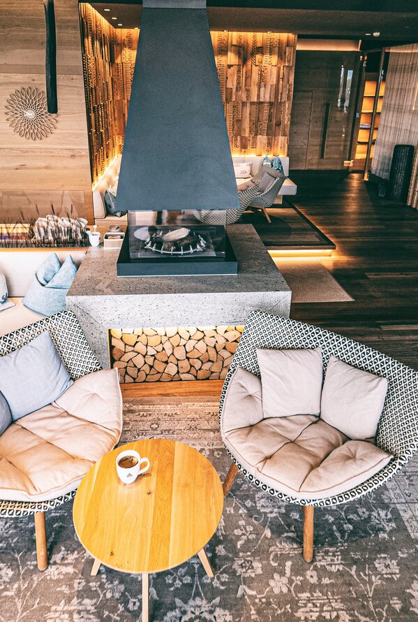 Wellnessbereich mit Feuerstelle | Best Alpine Wellnesshotel Gmachl, Österreich