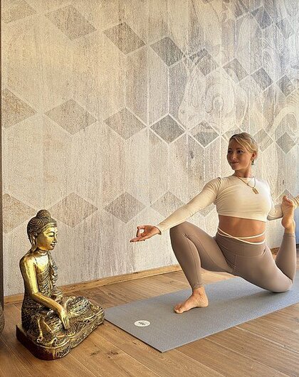 Yoga- & Regenerationswoche mit Florine Ohlhauser – Stock Resort